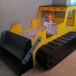 tracteur de lit pour un garçon