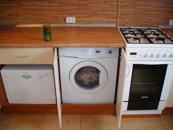 placard de cuisine sous mini lave-vaisselle