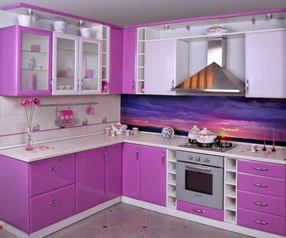 Set de cuisine blanc-violet