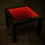 table infini rouge