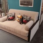 canapé-lit confortable et compact