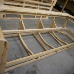 cadre en bois pour le canapé