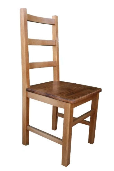 Kerusi itu adalah pepejal kayu