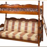 Canapé-lit superposé avec une niche pour le linge