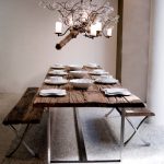 Table en bois de style scandinave