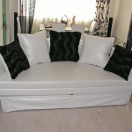 Canapé rond en cuir blanc et noir