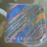 Couverture diagonale pour aiguilles à tricoter nouveau-né