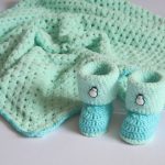 Kit tricot turquoise pour bébé