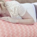 Grand oreiller spécial pour les femmes enceintes