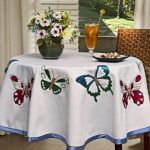 Nappe Country avec broderie papillon