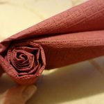 roses de serviettes en papier photo